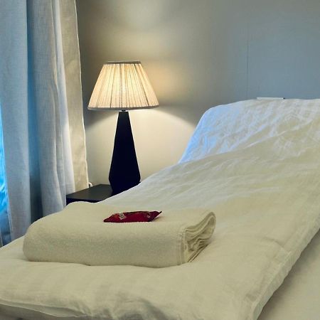 Castle Inn Apartments - Downtown 케플라비크 외부 사진