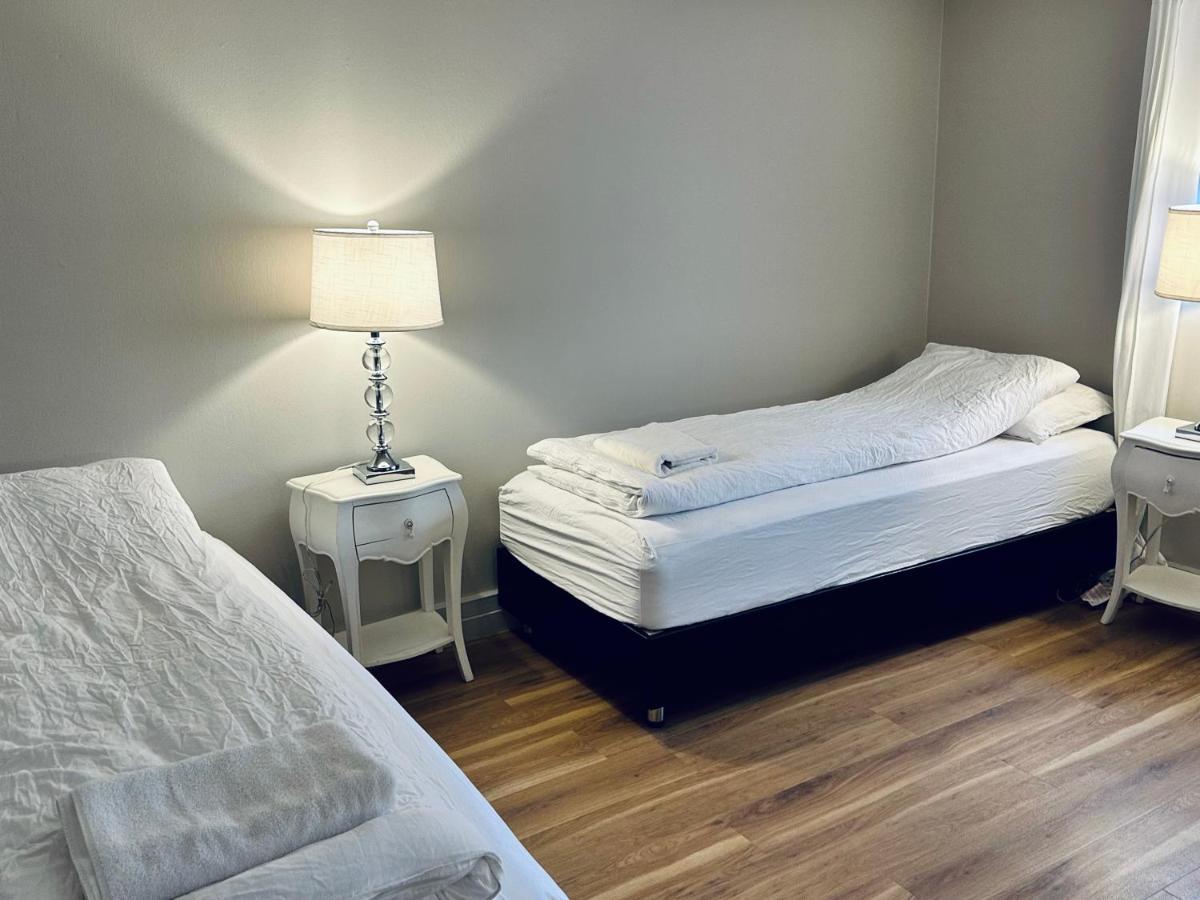 Castle Inn Apartments - Downtown 케플라비크 외부 사진