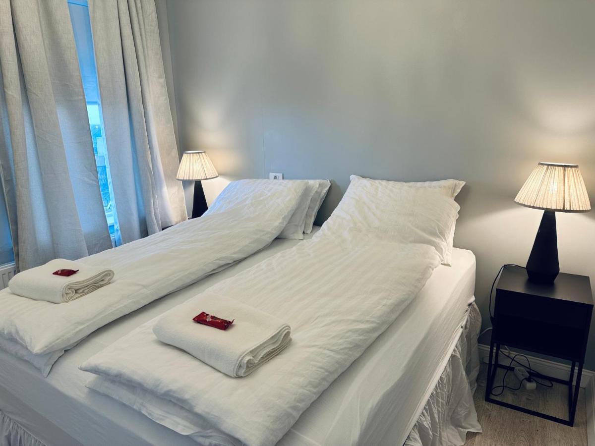 Castle Inn Apartments - Downtown 케플라비크 외부 사진