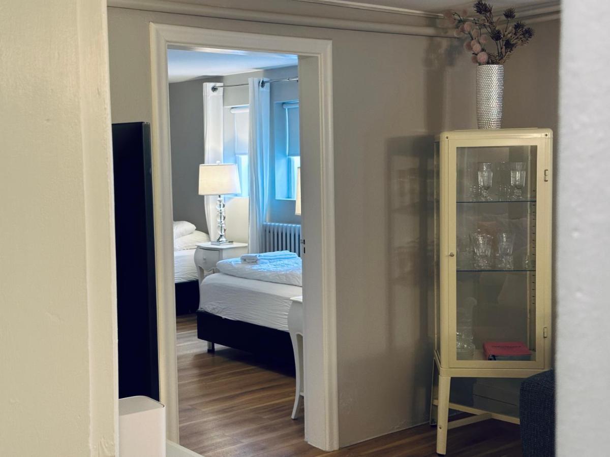 Castle Inn Apartments - Downtown 케플라비크 외부 사진